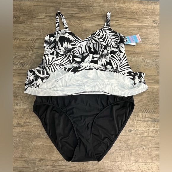 NWT Swim Solutions Triple Tier Fauxkini One Piece - Picture 4 of 12